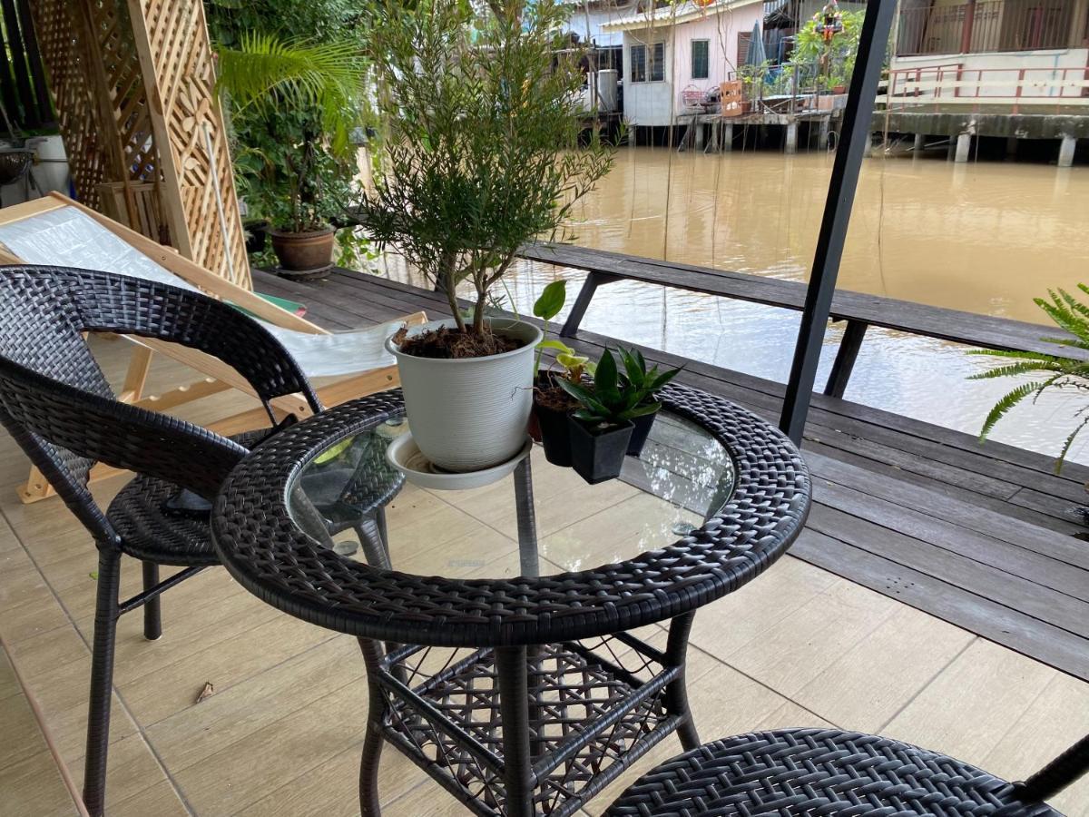 Catory Villa Bangkok Exteriör bild
